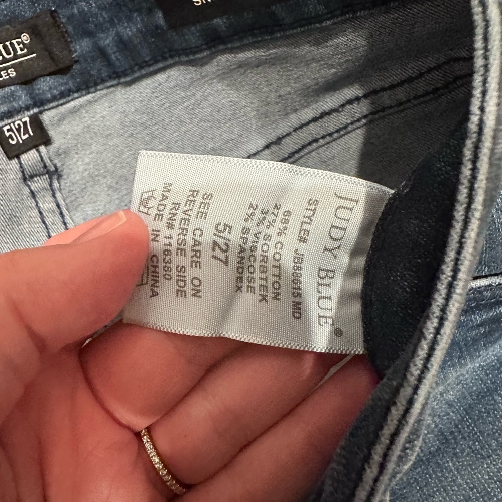 Judy Blue Deep Indigo Skinny Jeans - Picture 4 of 5